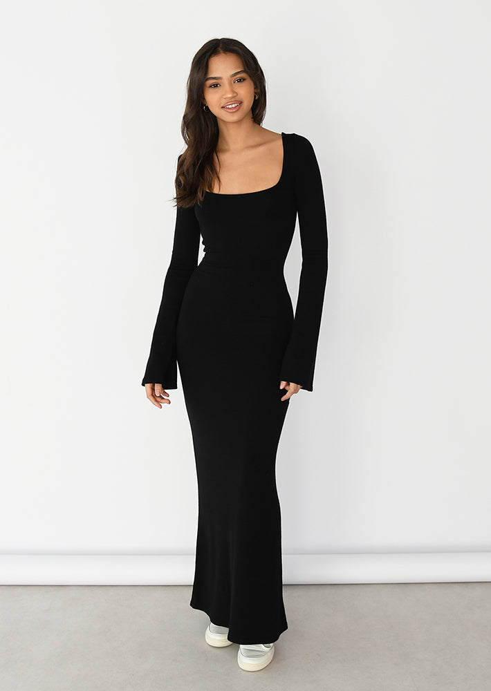 Elegant long knitted dress