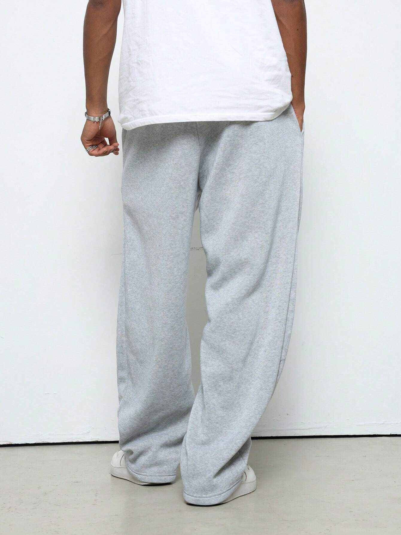 loose casual jogging pants