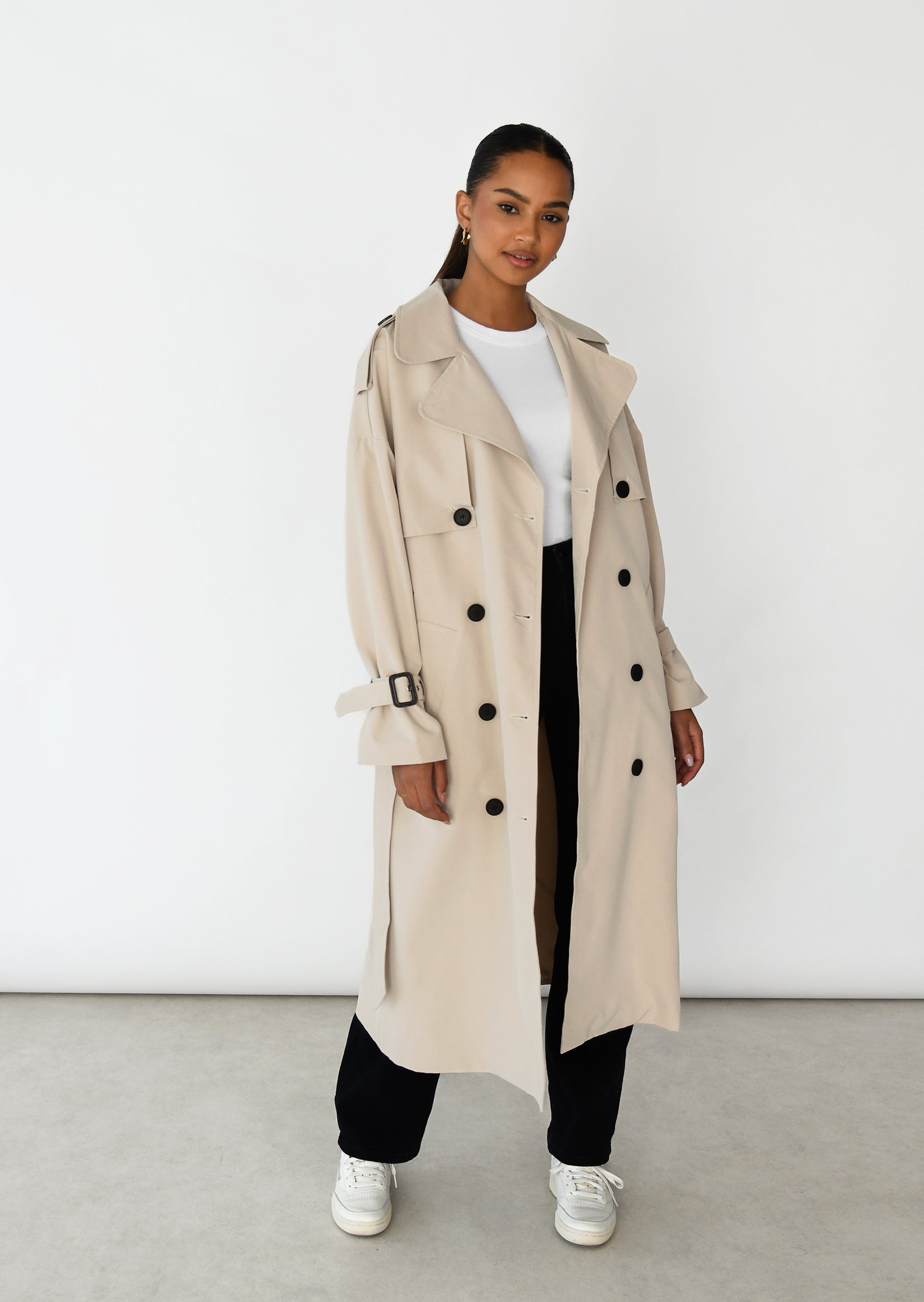 Fashionable Trench Coat for Timeless Elegance
