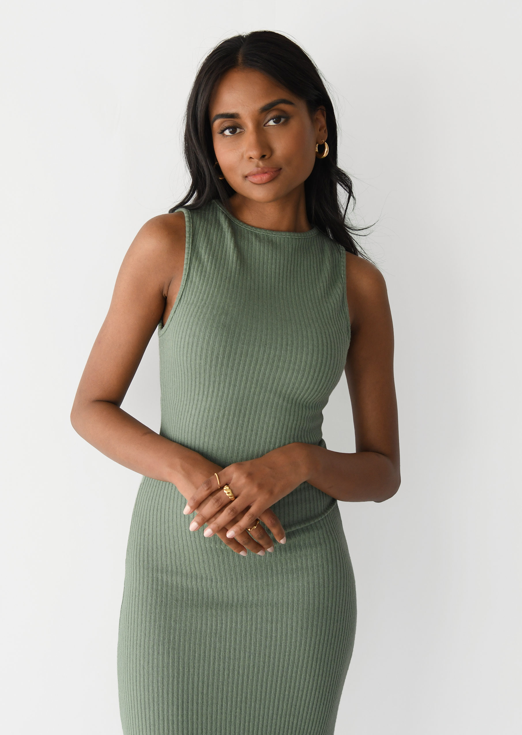 Tight striped dress for a trendy and elegant look