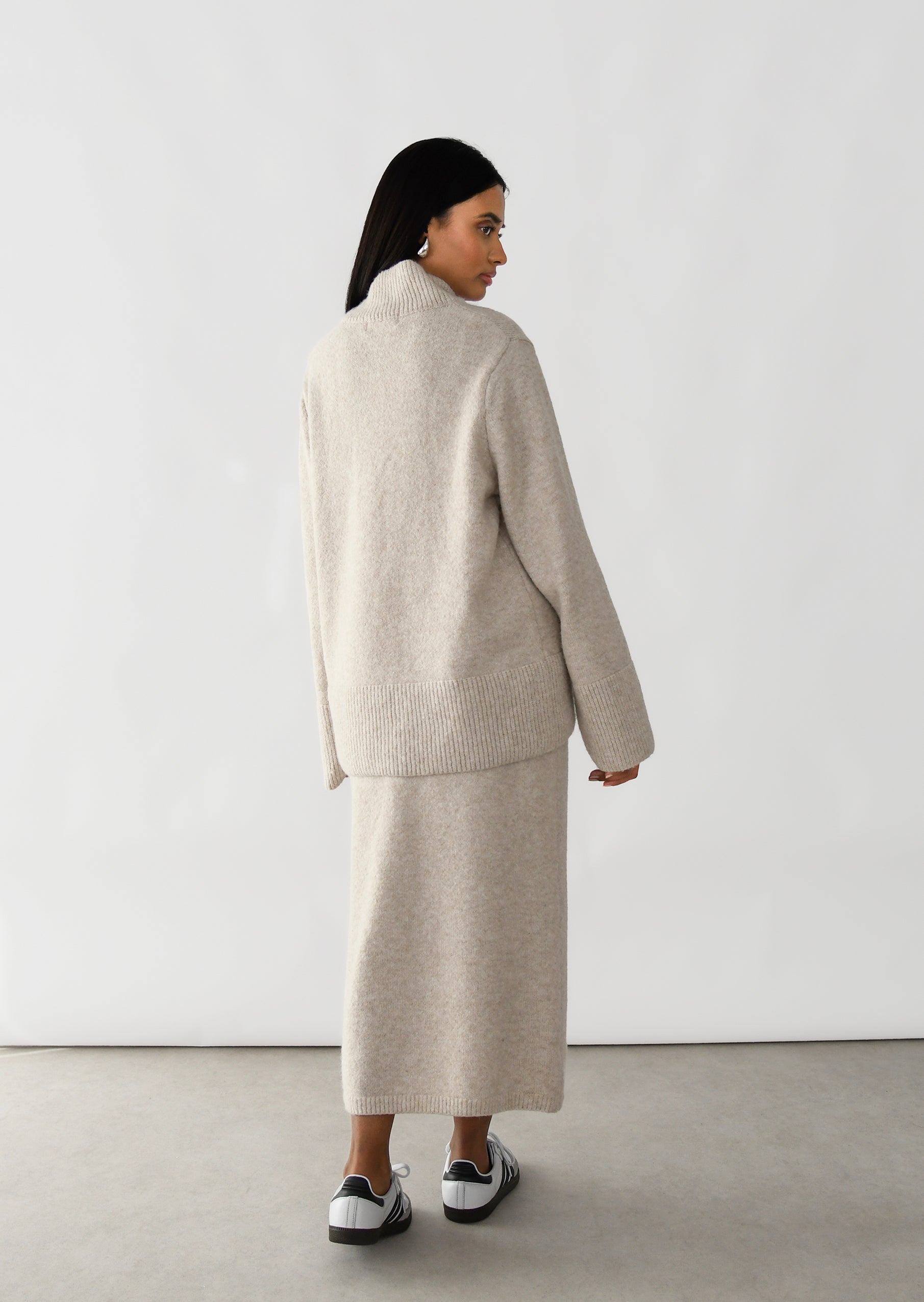 Cozy Knit Skirt for Effortless Style