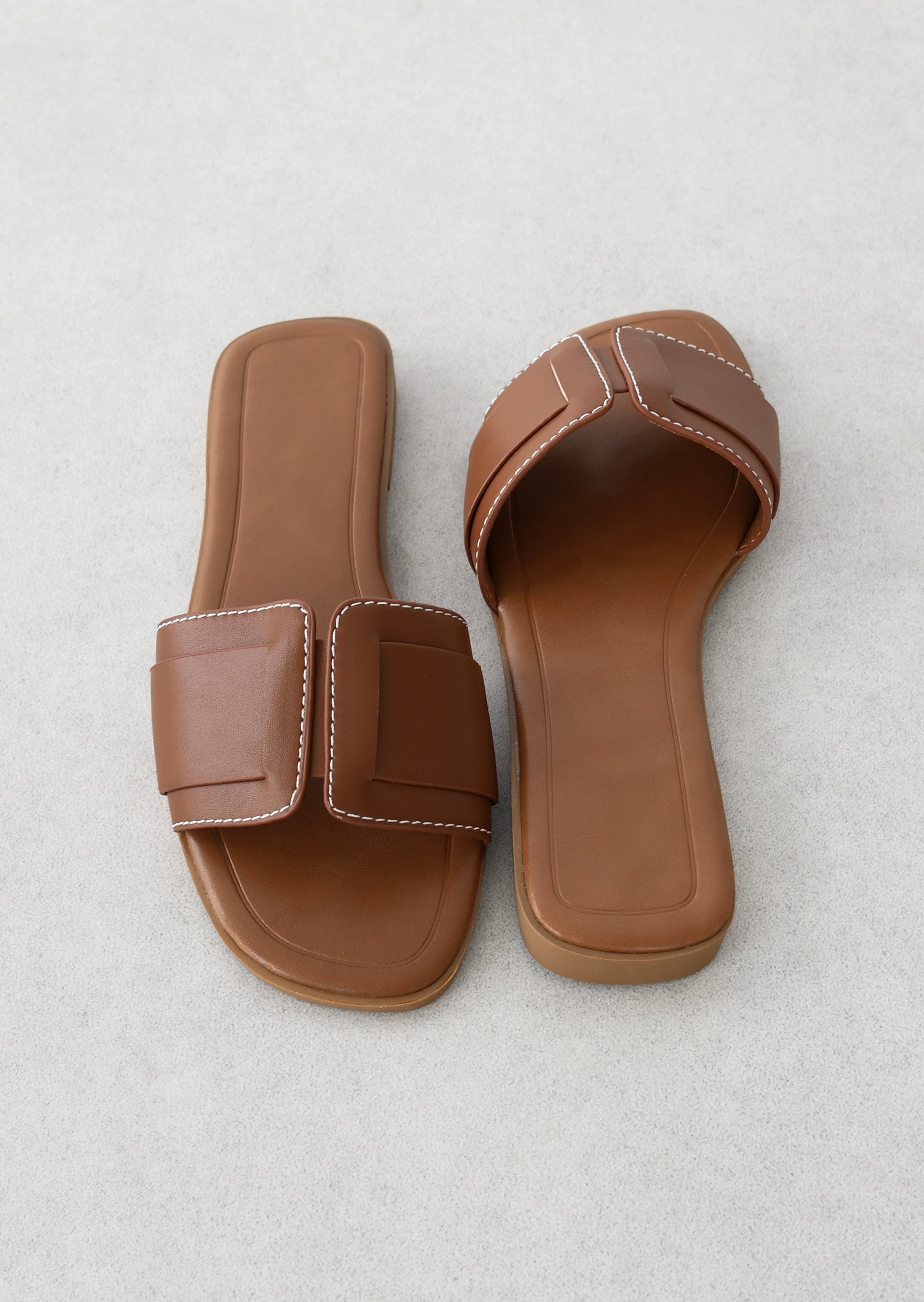 Elegant and comfortable sandals for summer