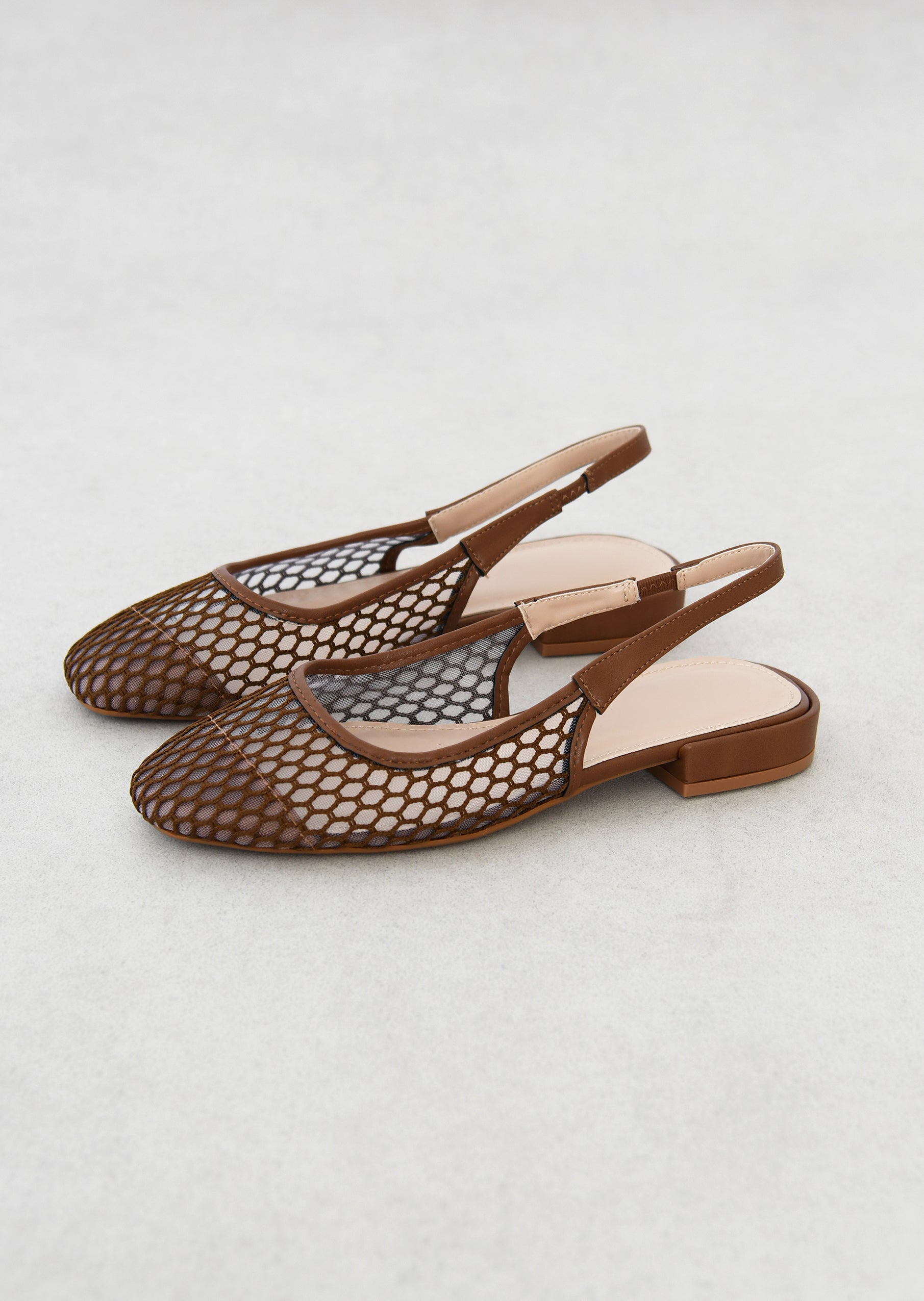 Elegant ballerinas made of lightweight tulle