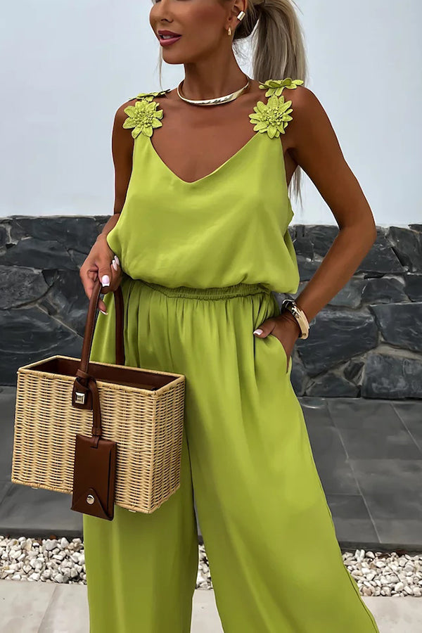 Summer Jumpsuit loose with embroidered flowers and plain straps for an elegant and comfortable style