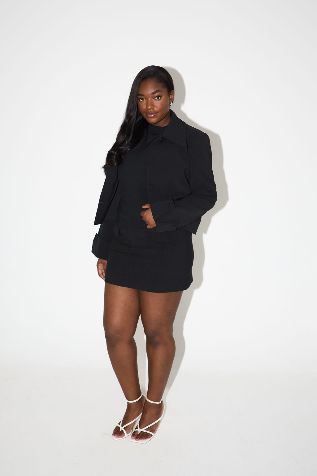 Muse Coat - Elegant and Stylish Design for Every Occasion